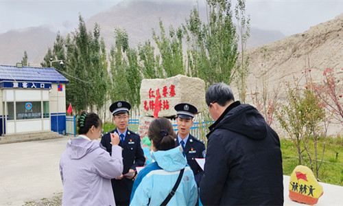 2018年7月15日 到太申祥和山庄敬老院.jpg