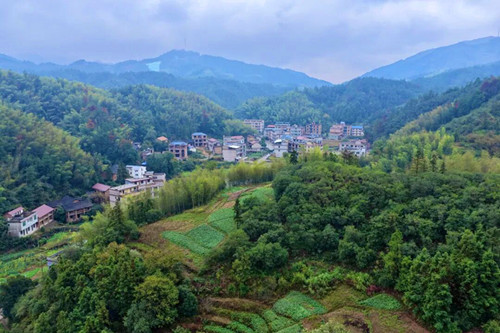 2019年6月16号时代中国网文化艺术团到北京市昌平区天通苑东一区82号天通大爱颐养中心慰问演出.jpg