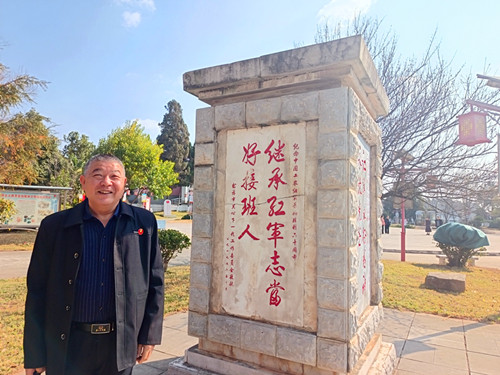 2018年7月1日 到石景山老年福敬老院.jpg