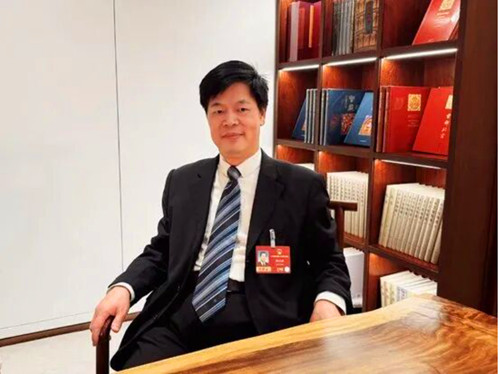20201115到山东兰陵县郝玉彬红豆杉基地考察.jpg